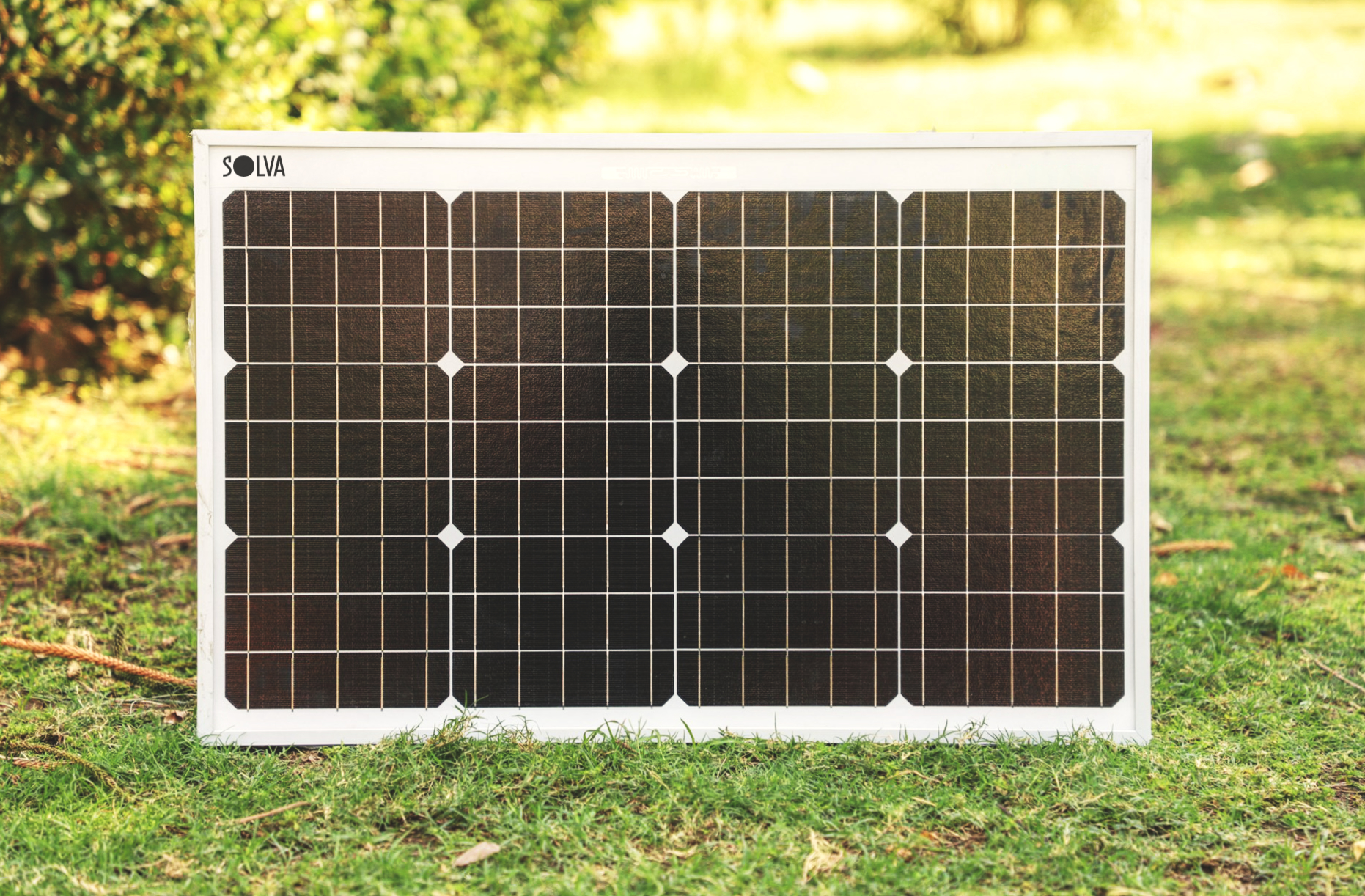 loom-solar-tdqNjL7YdLU-unsplash_mock.jpg